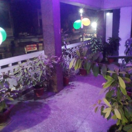 International Hotel In Gorakhpur Εξωτερικό φωτογραφία
