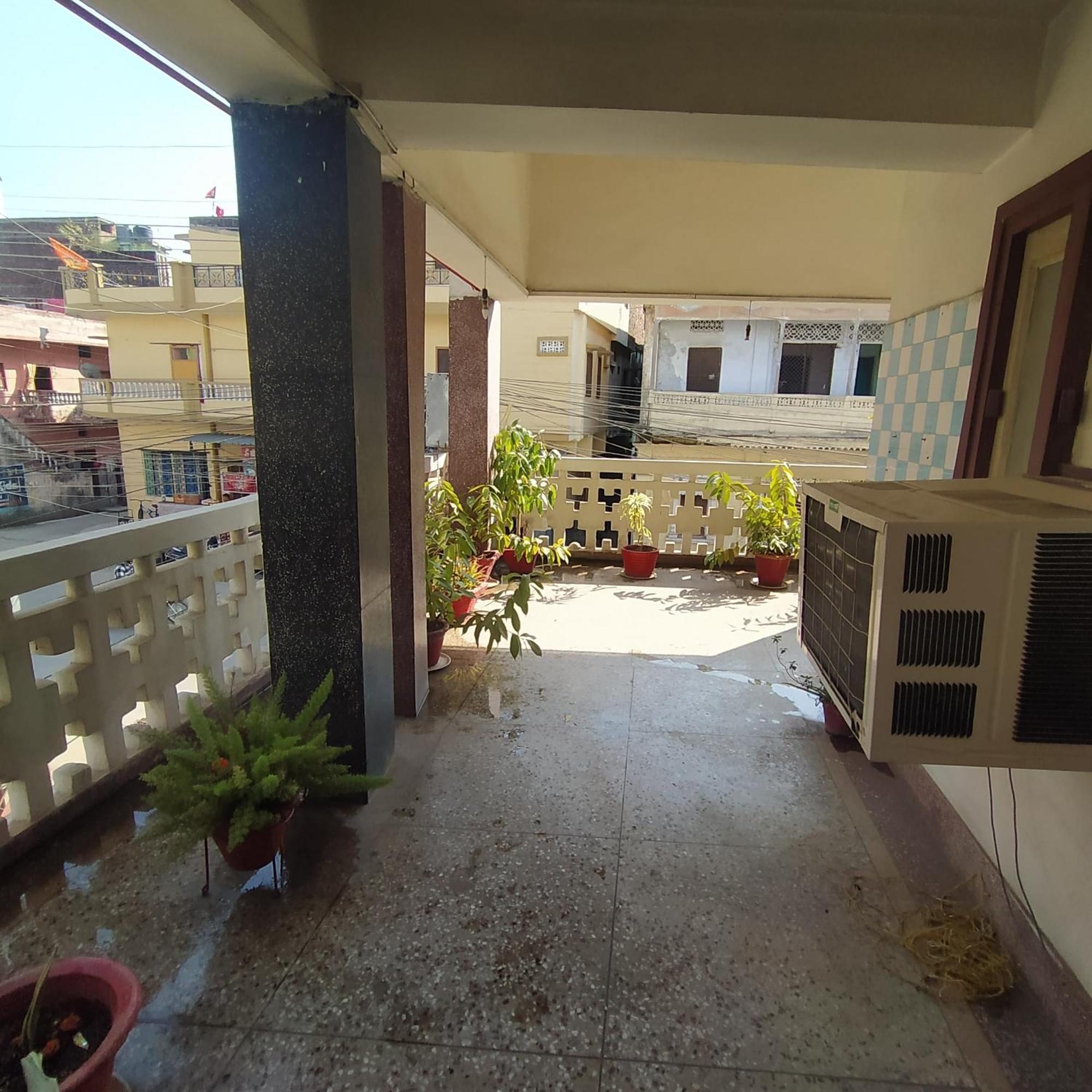 International Hotel In Gorakhpur Εξωτερικό φωτογραφία