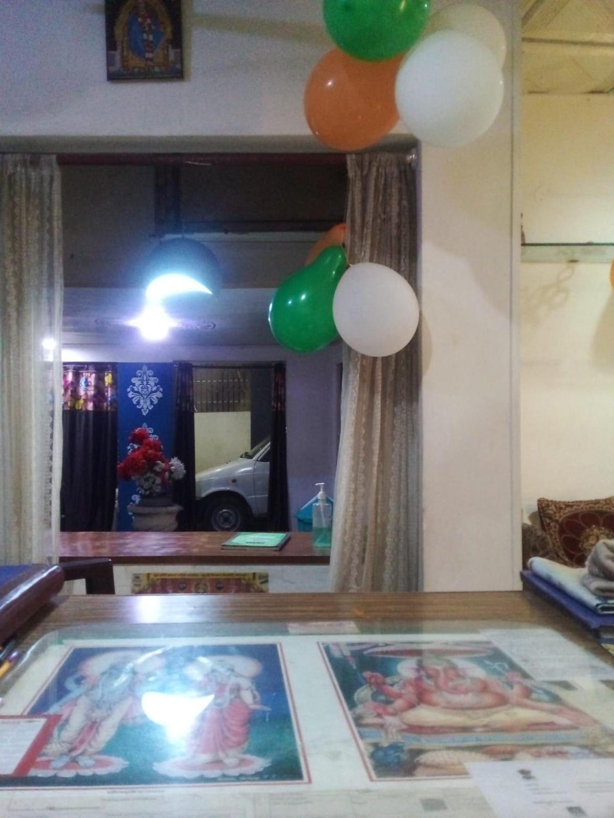 International Hotel In Gorakhpur Εξωτερικό φωτογραφία